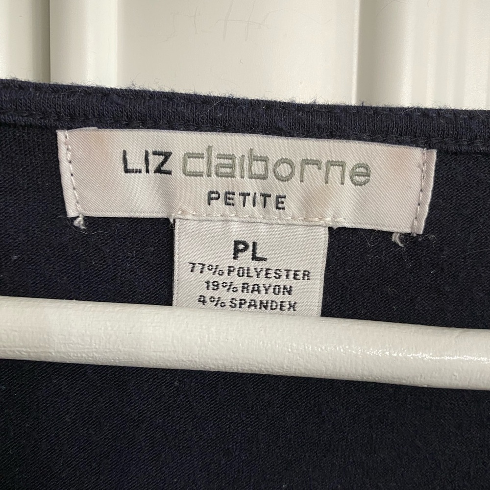 Liz Claiborne Women’s Petite Large Navy Scoop Neck Knit Shirt with Sequin Bands - Picture 4 of 10